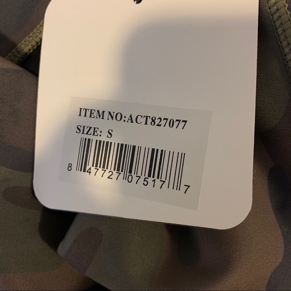 YELETE Camouflage Yoga Pants / Activewear - Picture 5 of 9